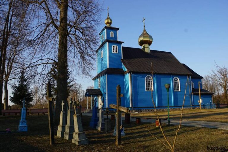 Cerkiew Narodzenia Najświętszej Maryi Panny w Rogaczach Niebieskie